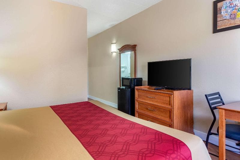 Econo Lodge Lookout Mountain 5