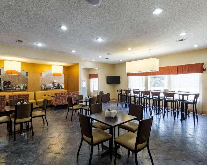 Comfort Inn & Suites Burnet 3