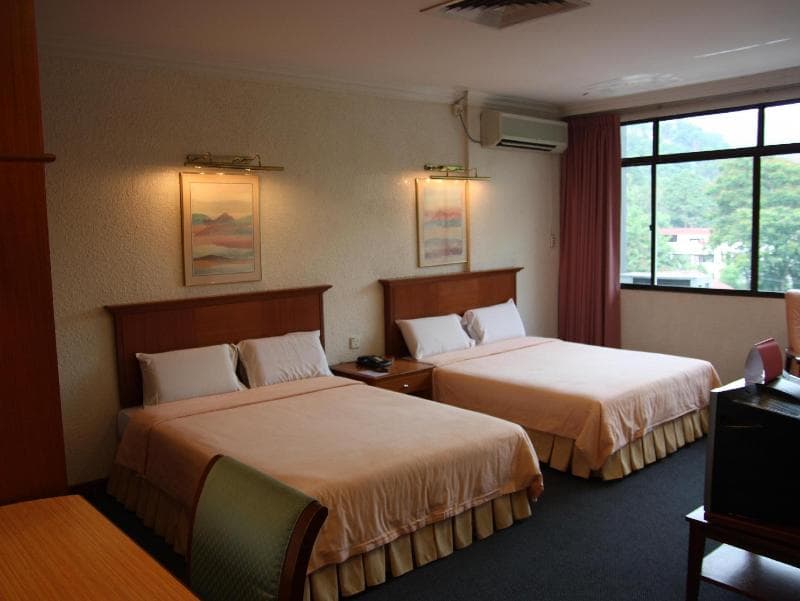 Hotel Waterfall 4
