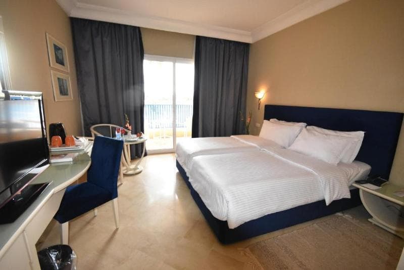 Ramada Plaza By Wyndham Tunis photo 1