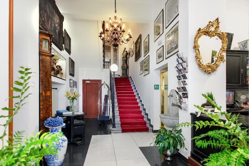Salvator Hotel 4
