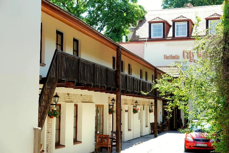 City-Gate 1