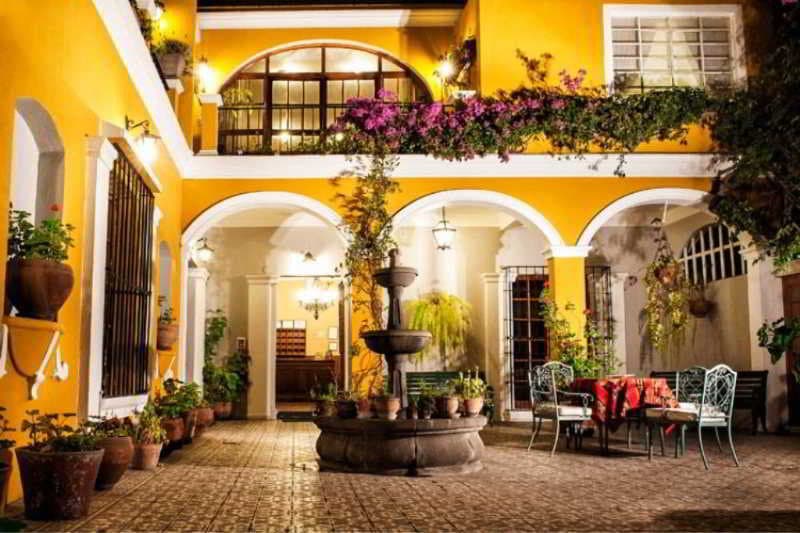 La Hosteria photo 1