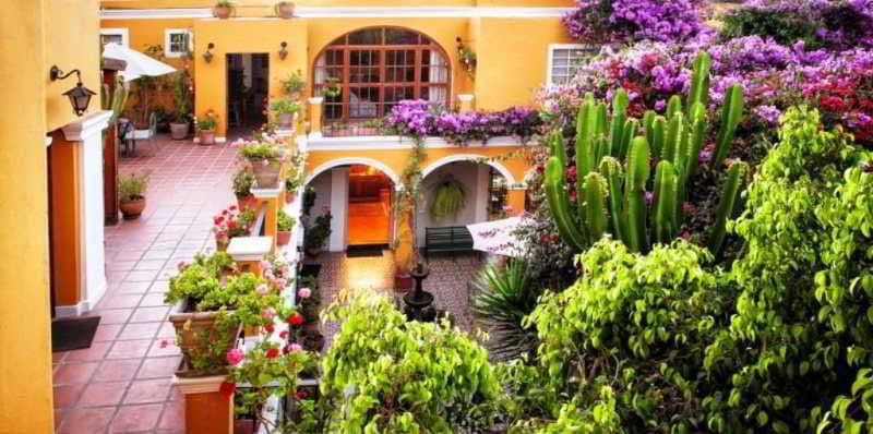 La Hosteria 2