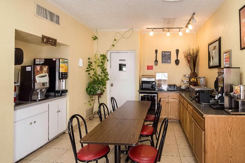 Econo Lodge Dalhart 3