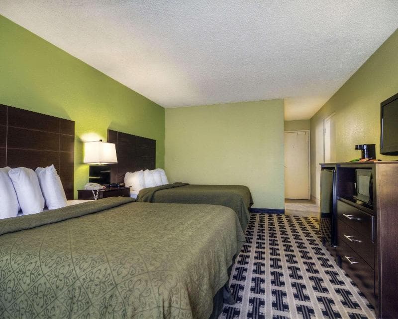 Quality Inn Pecos 3