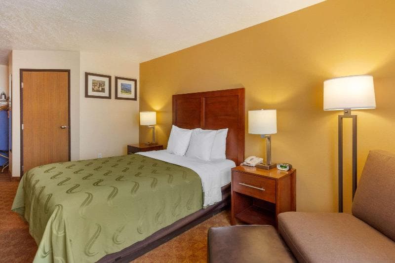 Quality Inn Logan Near University 3