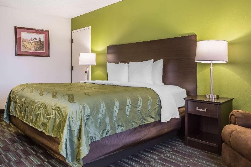 Quality Inn 3