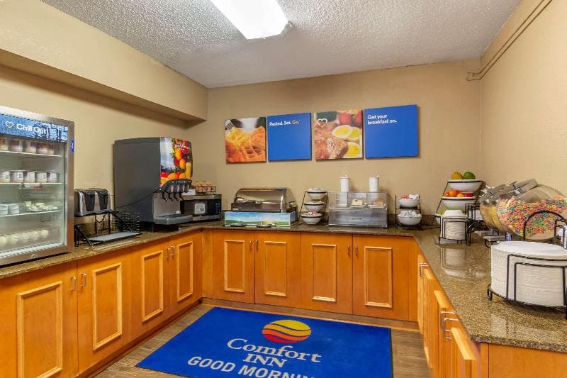Comfort Inn Petersburg - Fort Lee 3