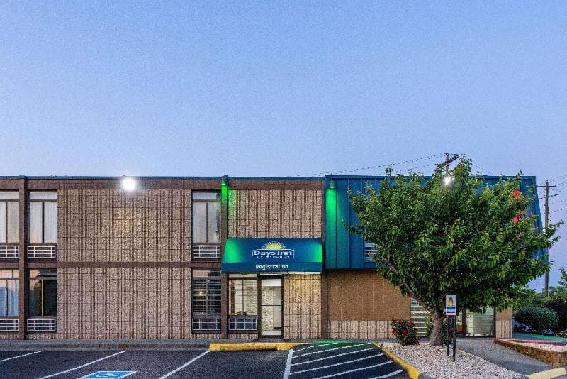 Days Inn by Wyndham Winchester 3