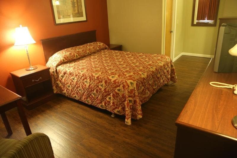 Americas Best Value Inn Kelso photo 1