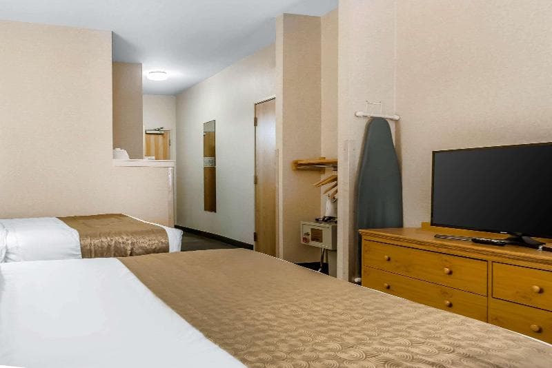 Rodeway Inn And Suites Tomahawk 3