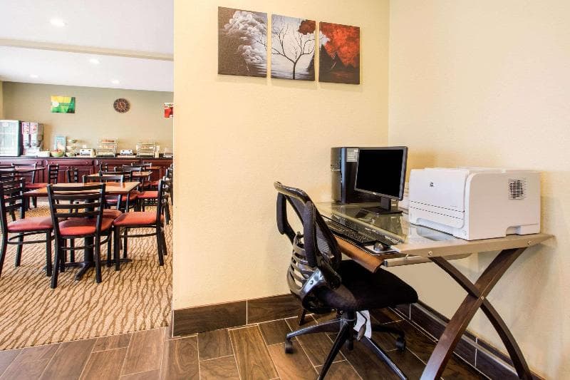 Quality Inn & Suites Wisconsin Dells photo 1