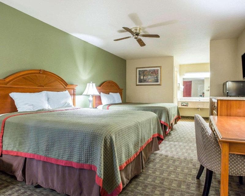 Rodeway Inn Delano 3