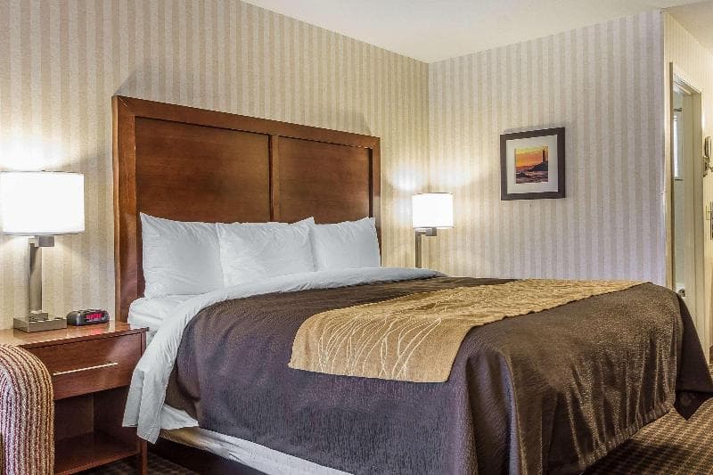 Quality Inn Half Moon Bay/Miramar Beach 4