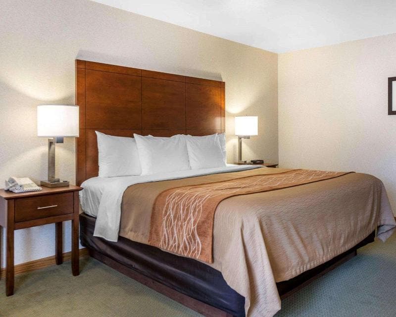 Comfort Inn 2