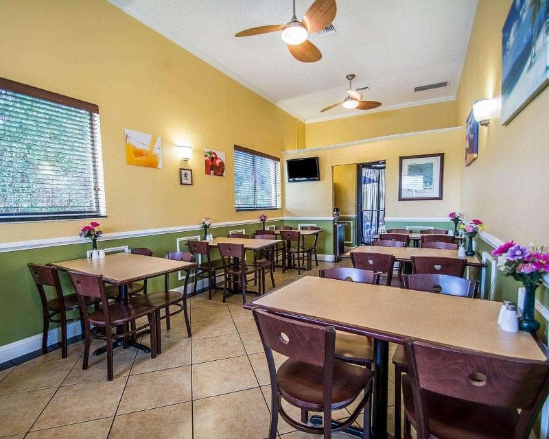 Quality Inn & Suites Mount Dora North photo 1
