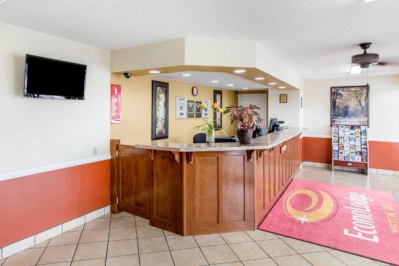 Red Roof Inn Tifton 3