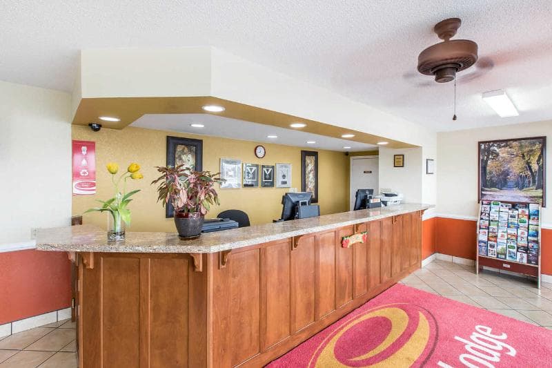 Red Roof Inn Tifton 4