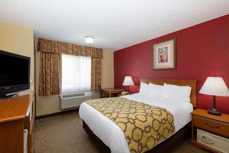 Baymont by Wyndham Fort Dodge photo 1