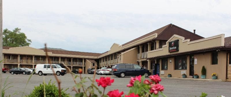 American Inn & Suites 2