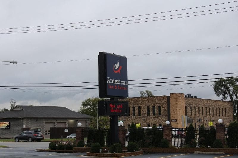 American Inn & Suites 5
