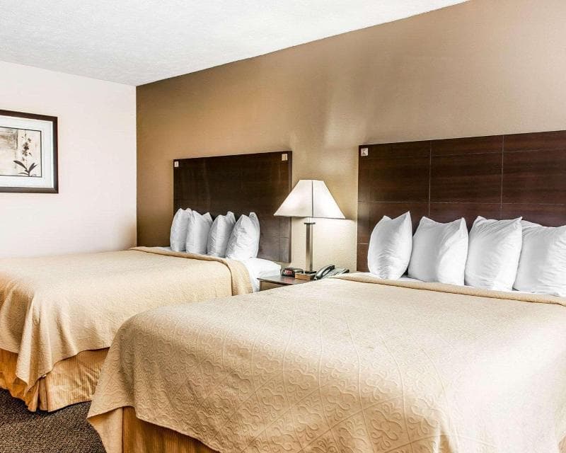 Quality Inn & Suites Conference Center 4