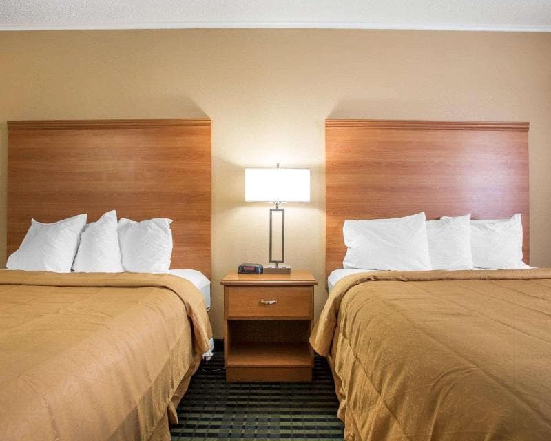 Quality Inn photo 1