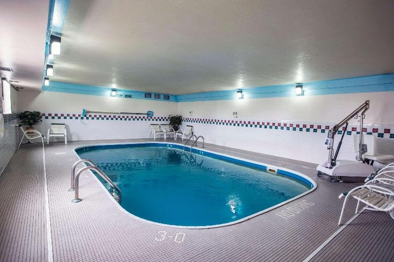 Econo Lodge Princeton 2