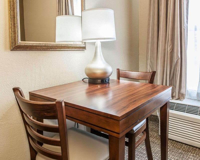Comfort Inn 2