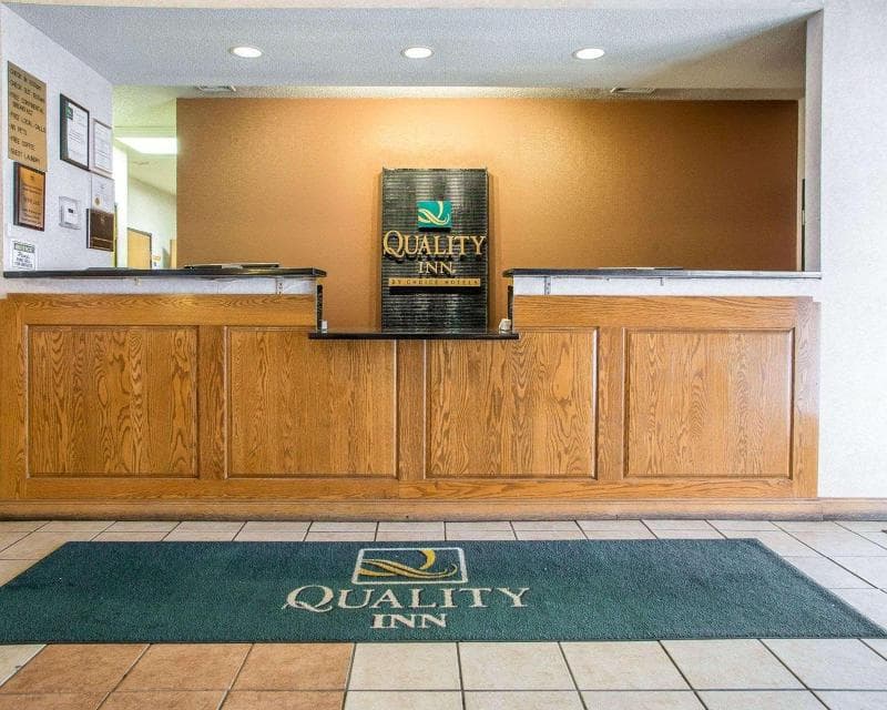 Quality Inn 5