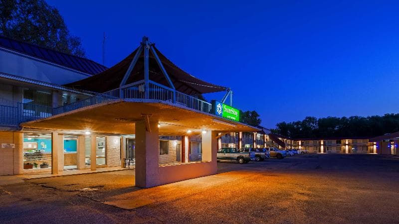 SureStay Hotel by Best Western Salina 4