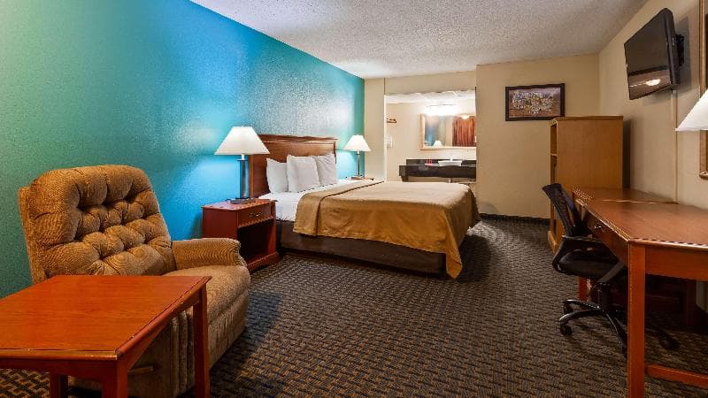 SureStay Hotel by Best Western Salina photo 1