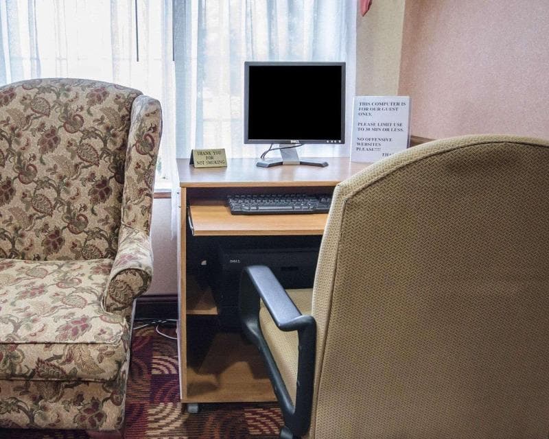 Comfort Inn Henderson photo 1
