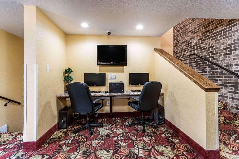 Econo Lodge Mayo Clinic Area photo 1