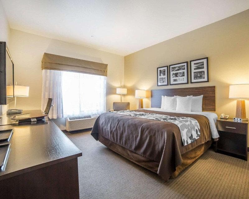 Sleep Inn & Suites photo 1
