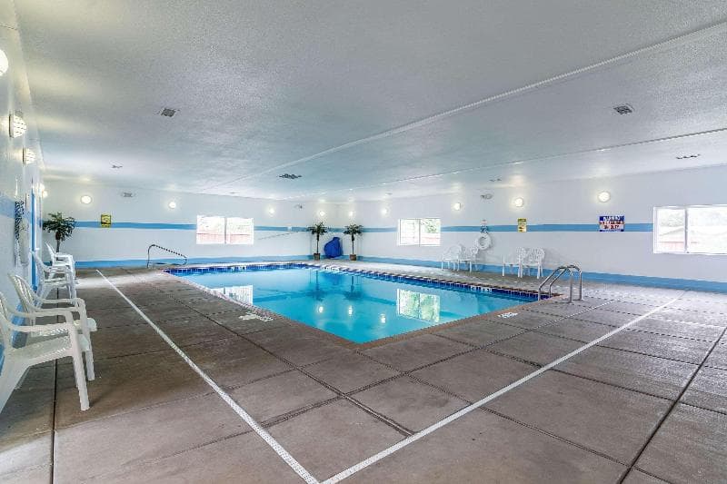 Econo Lodge Miles City 4
