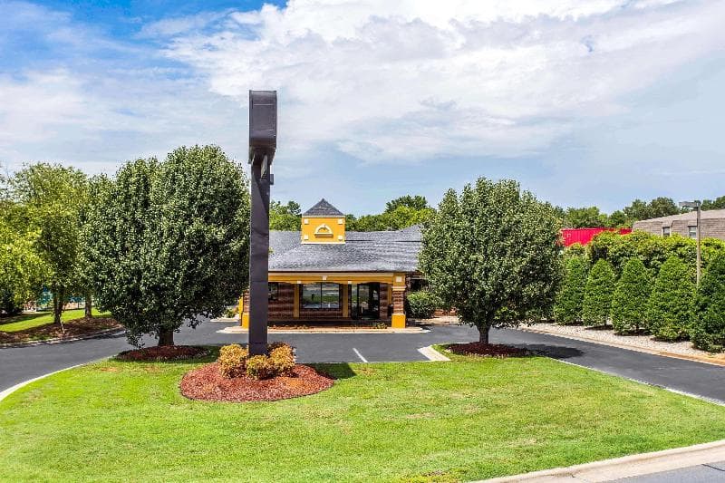 Quality Inn 5