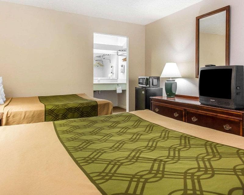 Econo Lodge photo 1