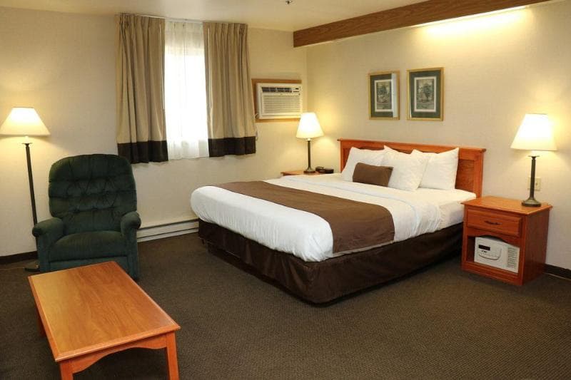 Northern Plains Inn 2