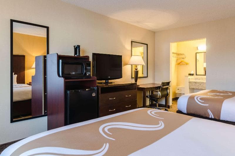 Quality Inn photo 1