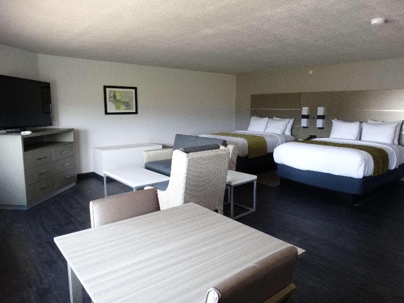 Best Western Grants Inn 5