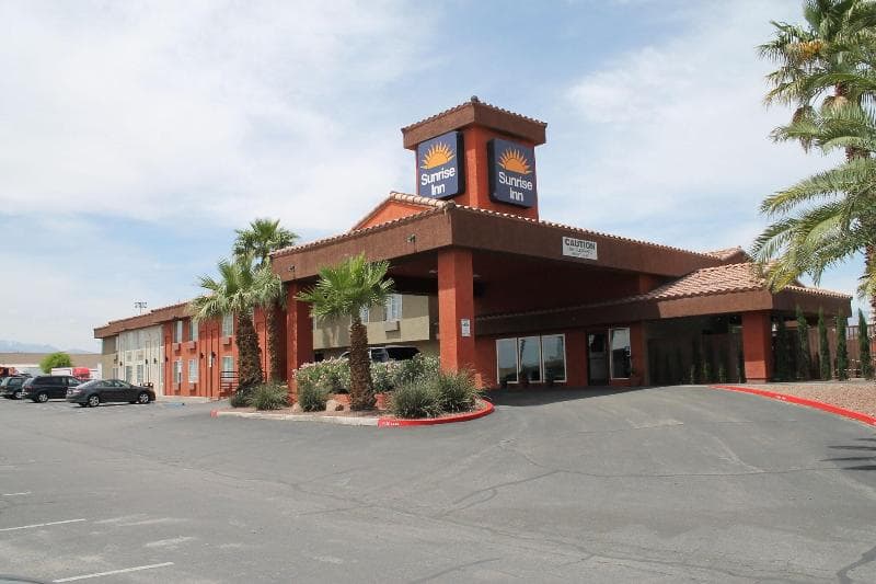 Sunrise Inn Hotel [Ex-Comfort] 2