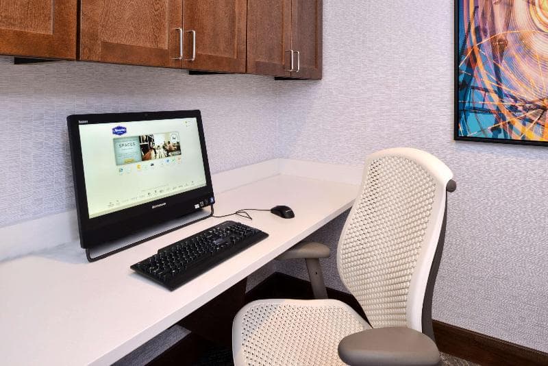 Hampton Inn & Suites Cincinnati-Mason main