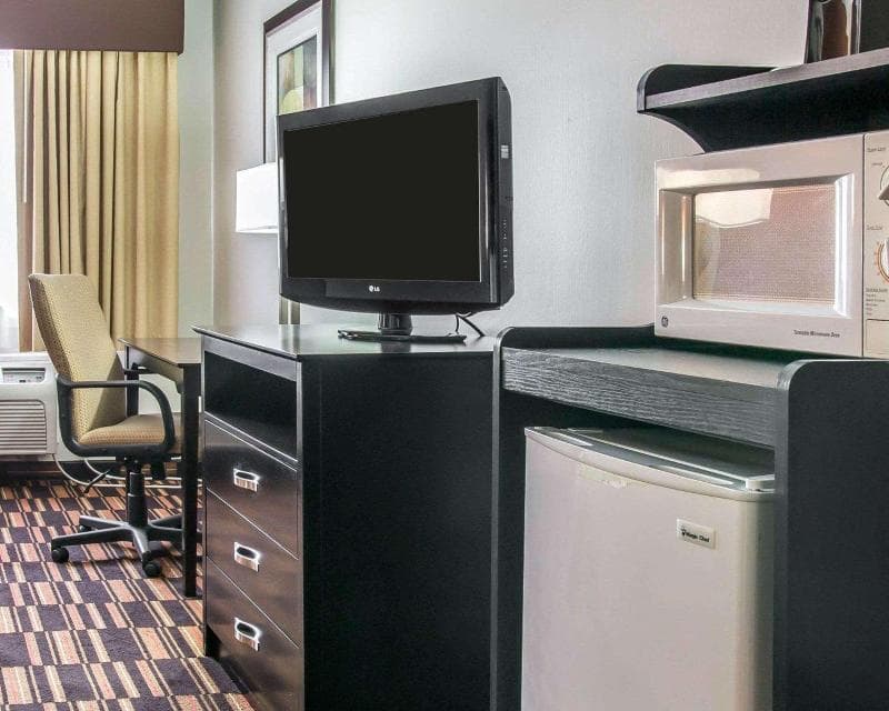 Comfort Inn Maumee - Perrysburgh Area 3