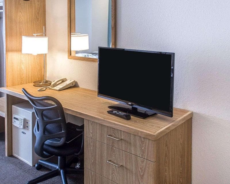 Sleep Inn & Suites 2