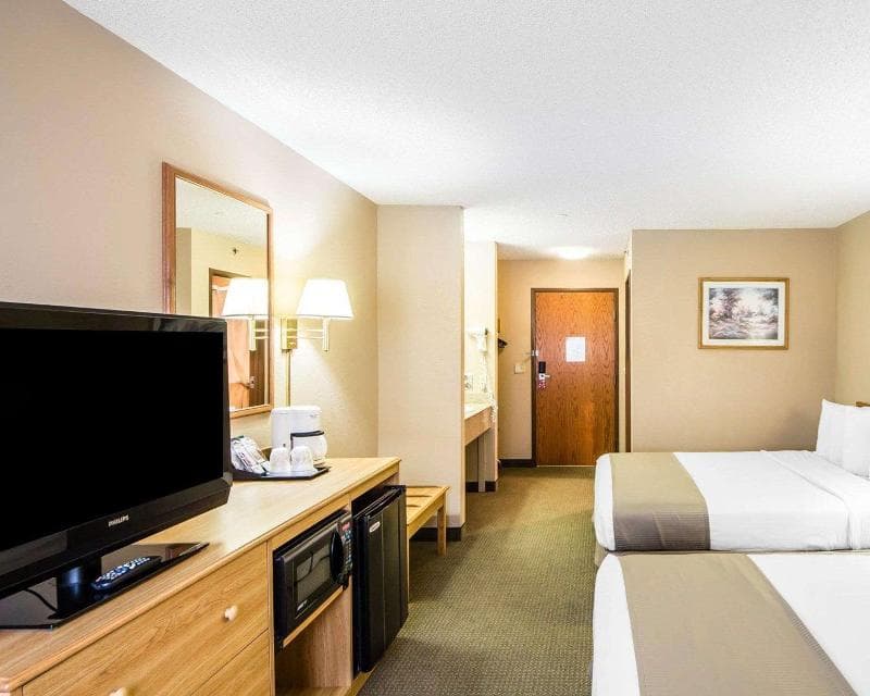 Baymont by Wyndham Blackwell I-35 3