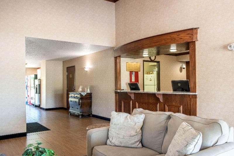 Quality Inn 5