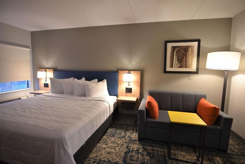 Baymont by Wyndham Pine Grove 2