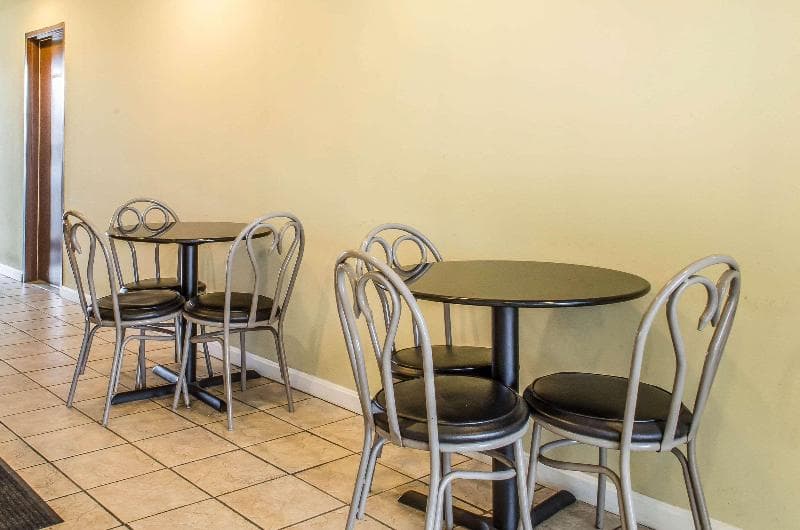 Rodeway Inn Shippensburg Area photo 1